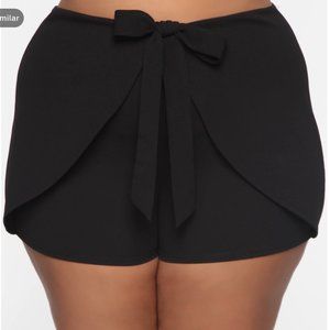ISO "Cool For the Summer" Tie Waist Shorts - Black